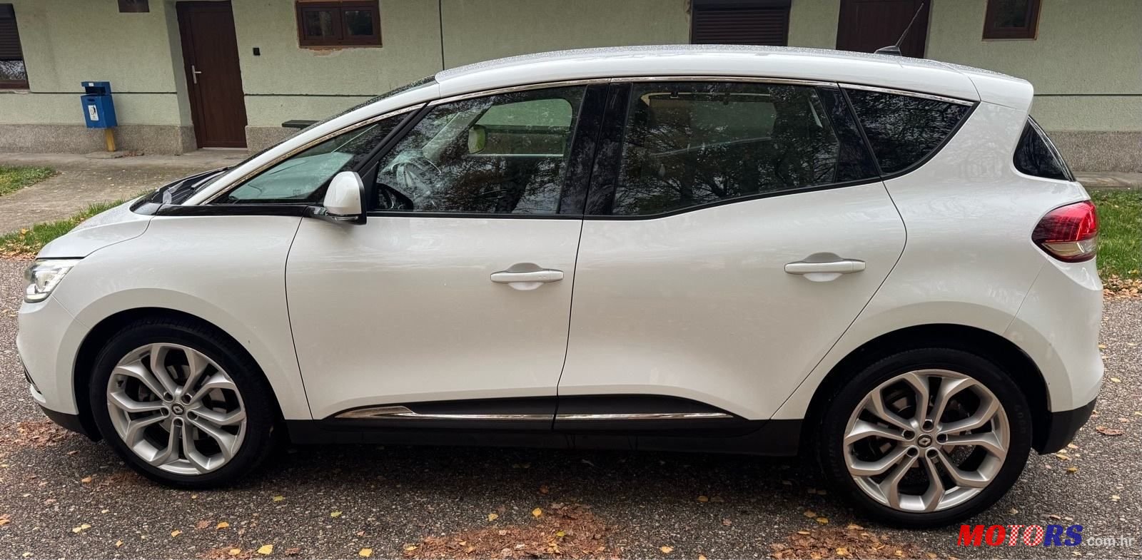 2018' Renault Scenic Dci 110 photo #4