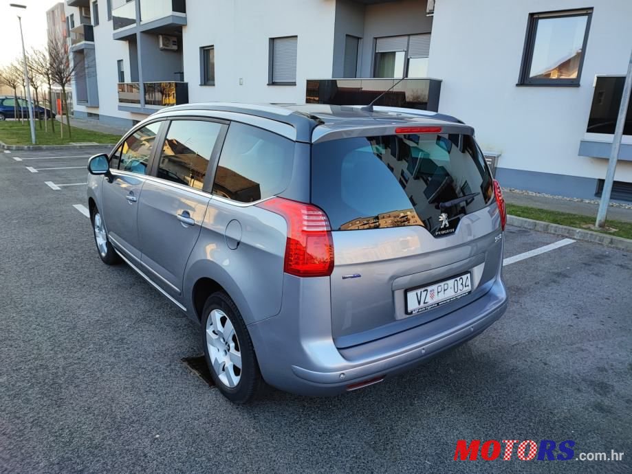 2016' Peugeot 5008 1,6 photo #1