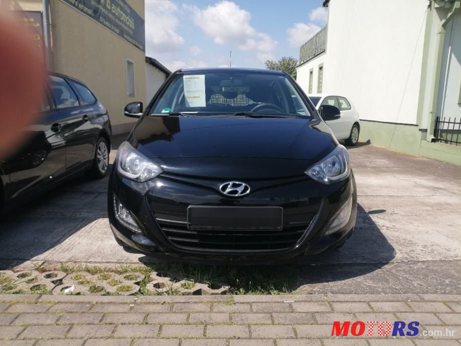 2014' Hyundai i20 1,2 photo #1