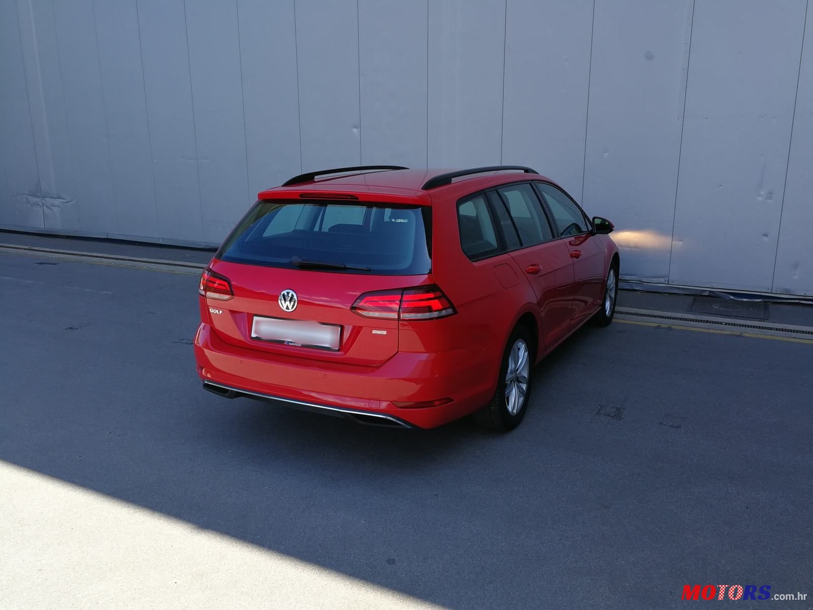 2020' Volkswagen Golf VII Variant photo #6