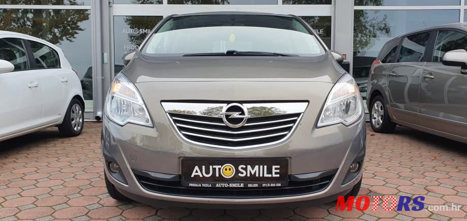 2010' Opel Meriva 1,4 Turbo photo #2