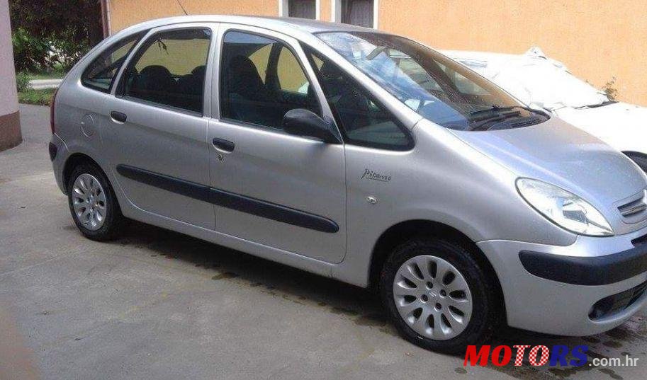 2006' Citroen Xsara Picasso 1,6 Hdi photo #1