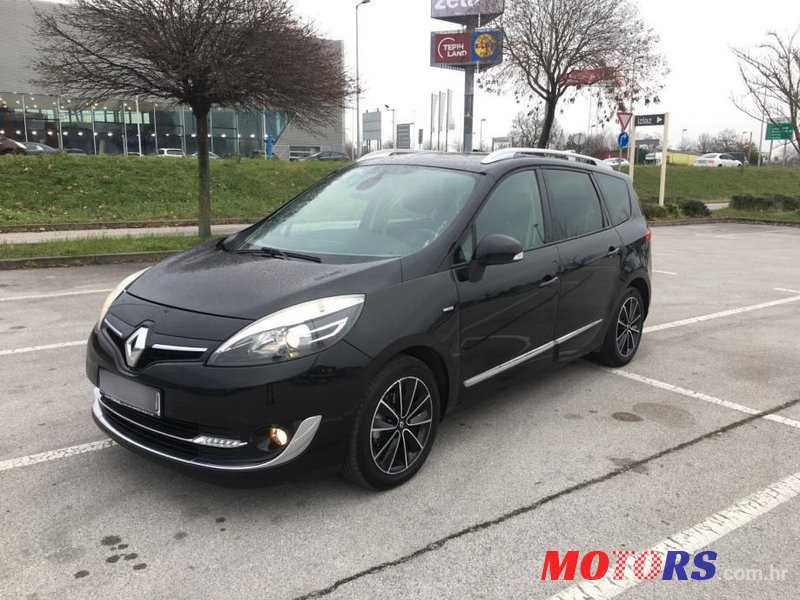 2013' Renault Grand Scenic Dci 130 photo #2