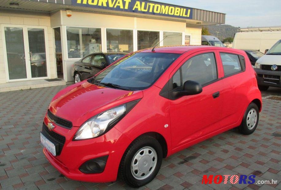 2013' Chevrolet Spark Spark 1,0 16V Ls+ photo #1