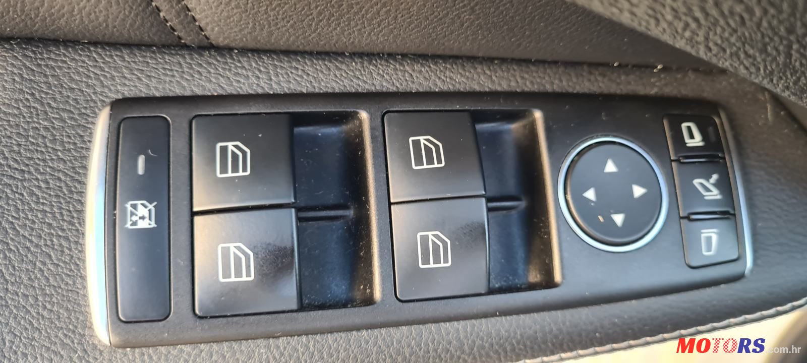 2010' Mercedes-Benz E-Klasa 350 Cdi 4Matic photo #5