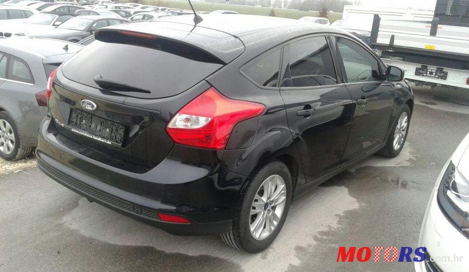 2011' Ford Focus 1,6 photo #1