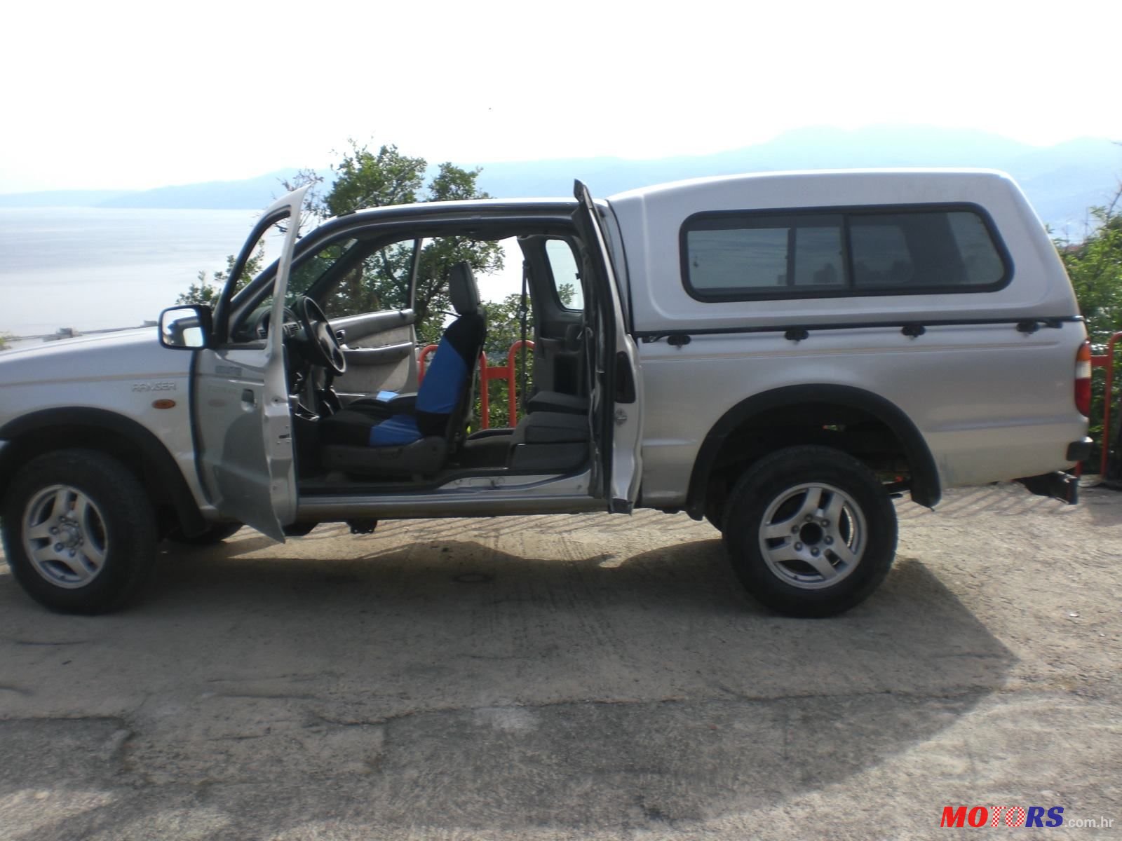 2003' Ford Ranger 4X4Td photo #1