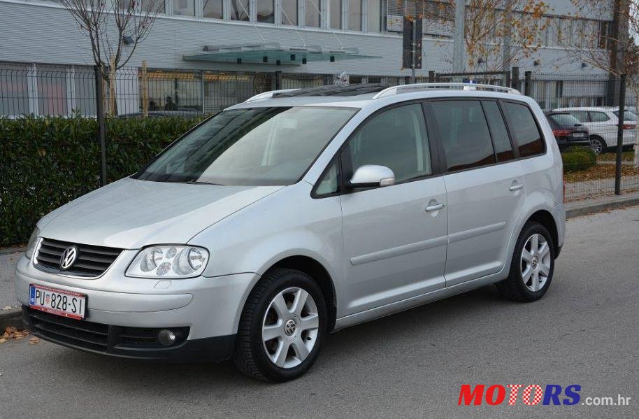 2005' Volkswagen Touran 2,0 TDI photo #3