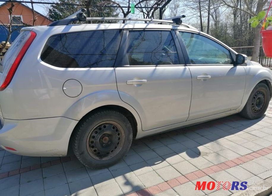 2008' Ford Focus 1,6 photo #1