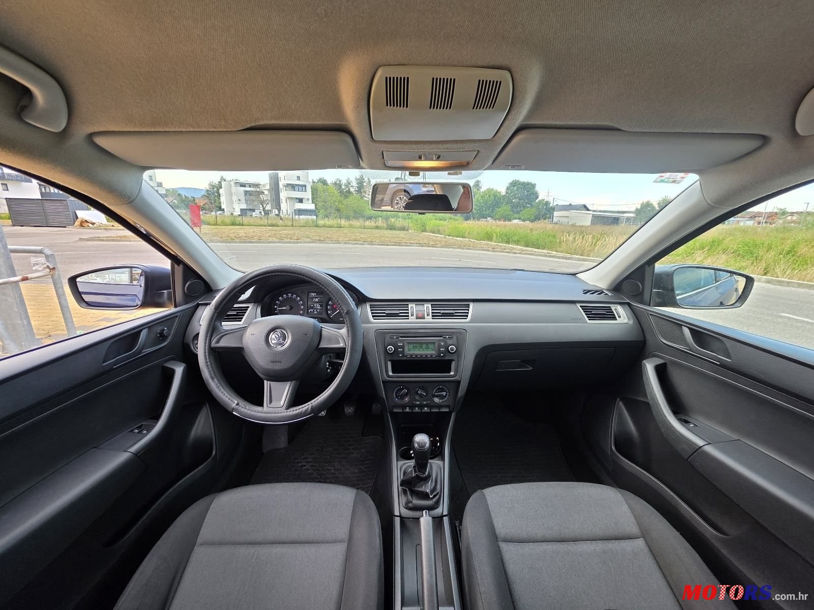 2014' Skoda Rapid 1,6 Tdi photo #5