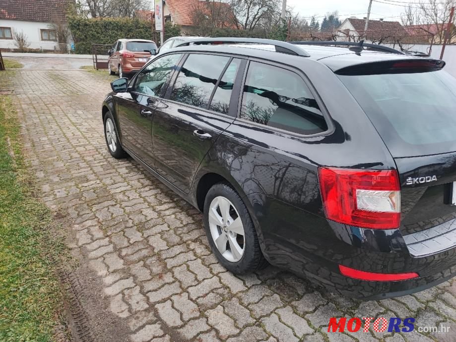 2014' Skoda Octavia Combi photo #5