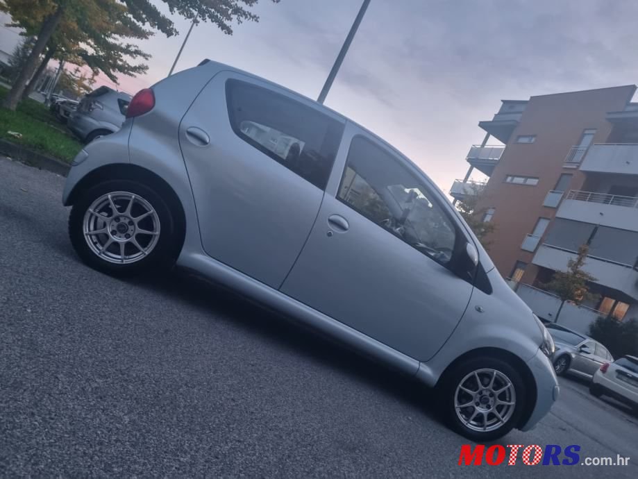 2006' Toyota Aygo 1,4 D-4D photo #4