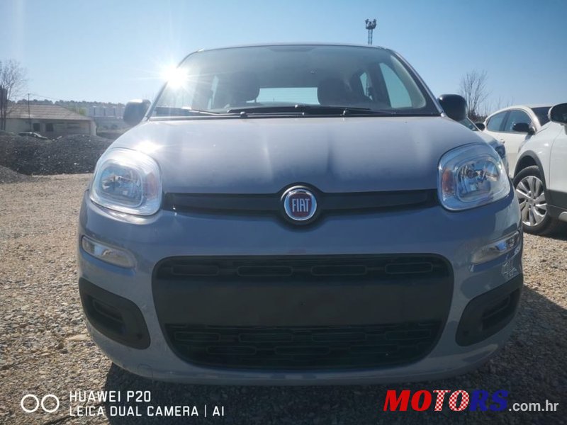 2022' Fiat Panda 1,0 photo #2