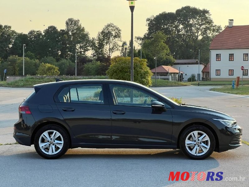 2020' Volkswagen Golf VIII 2,0 Tdi photo #6