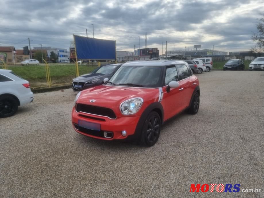 2011' MINI Countryman photo #2