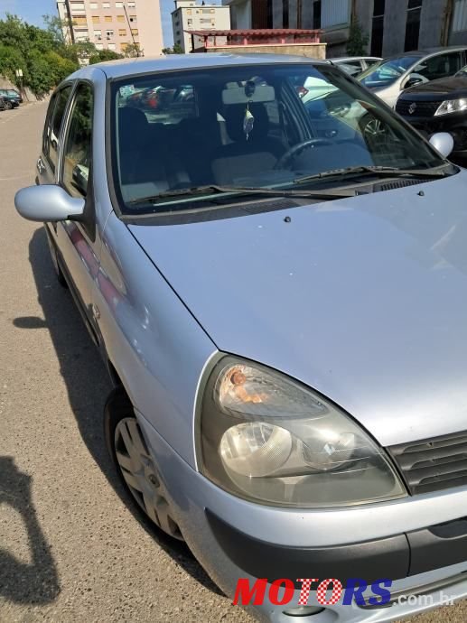 2004' Renault Clio 1,5 Dci photo #1