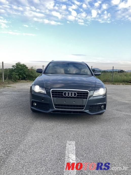2011' Audi A4 Avant photo #1