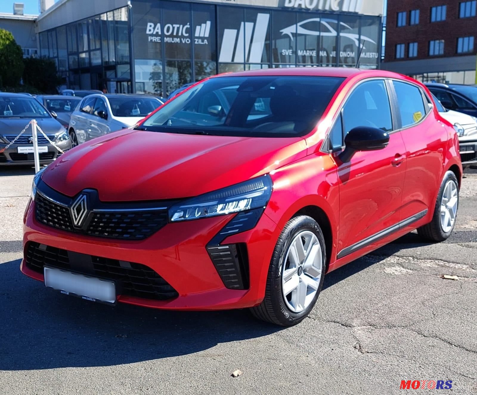 2024' Renault Clio Tce photo #1