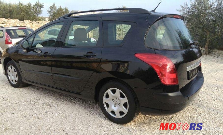 2011' Peugeot 308 Sw 1,6 Hdi photo #1