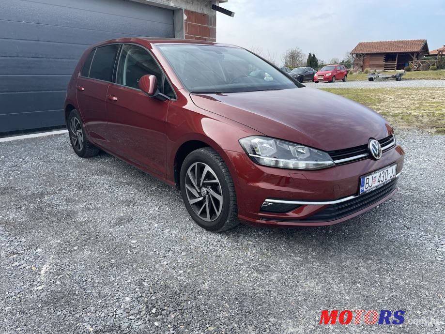 2019' Volkswagen Golf 7 1,6 Tdi photo #1