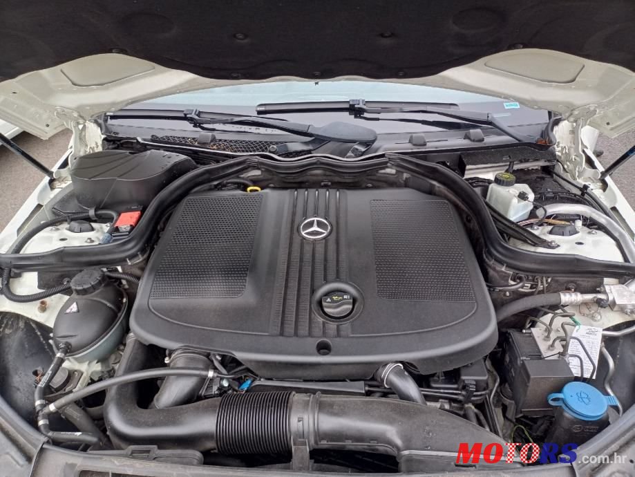 2012' Mercedes-Benz C-Klasa 220 Cdi photo #4