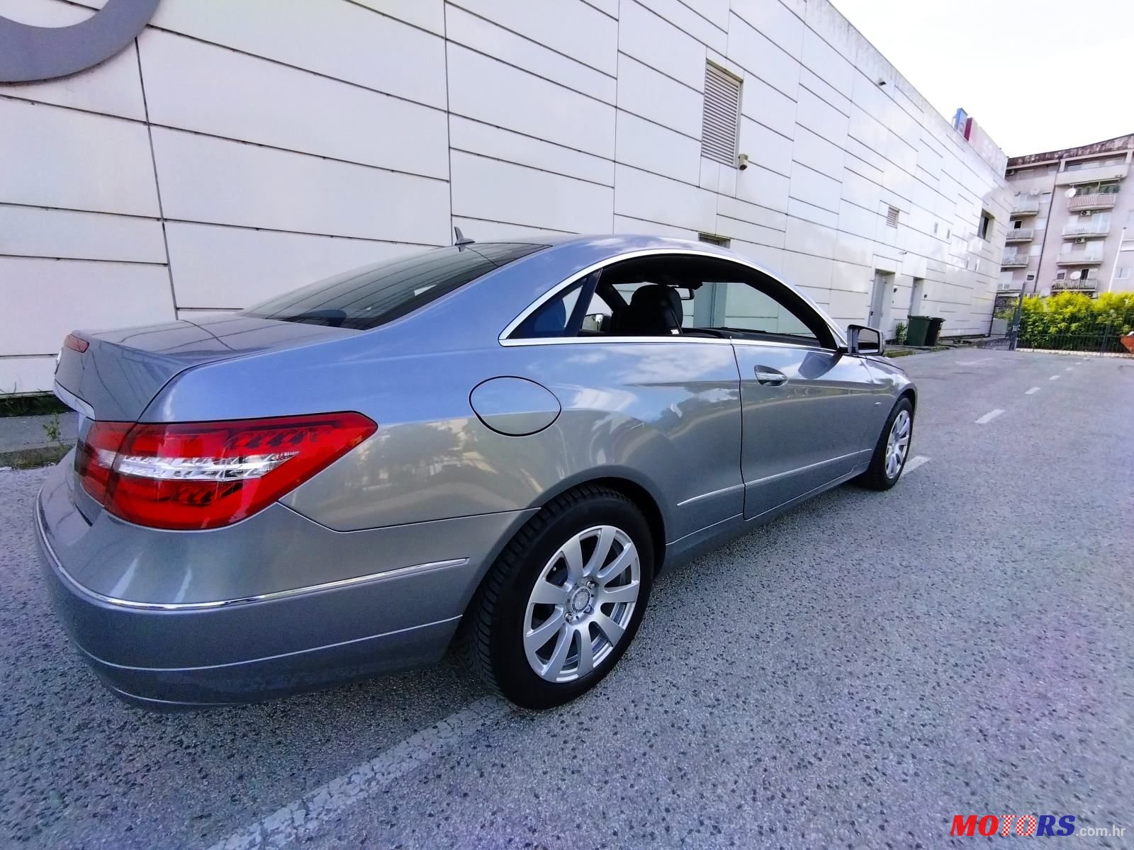 2011' Mercedes-Benz E-Klasa 250 Cdi photo #1