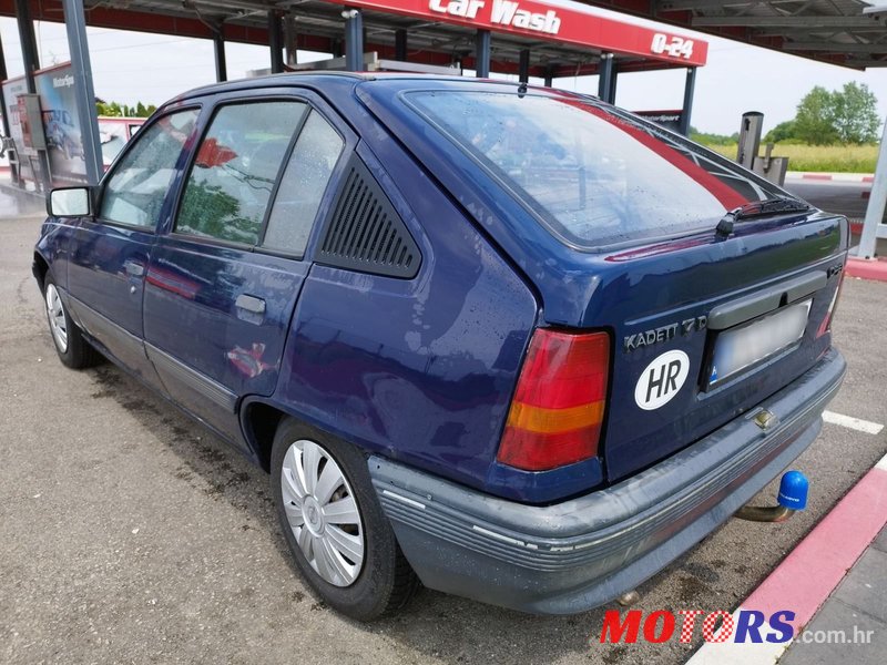 1989' Opel Kadett 1.7D photo #3