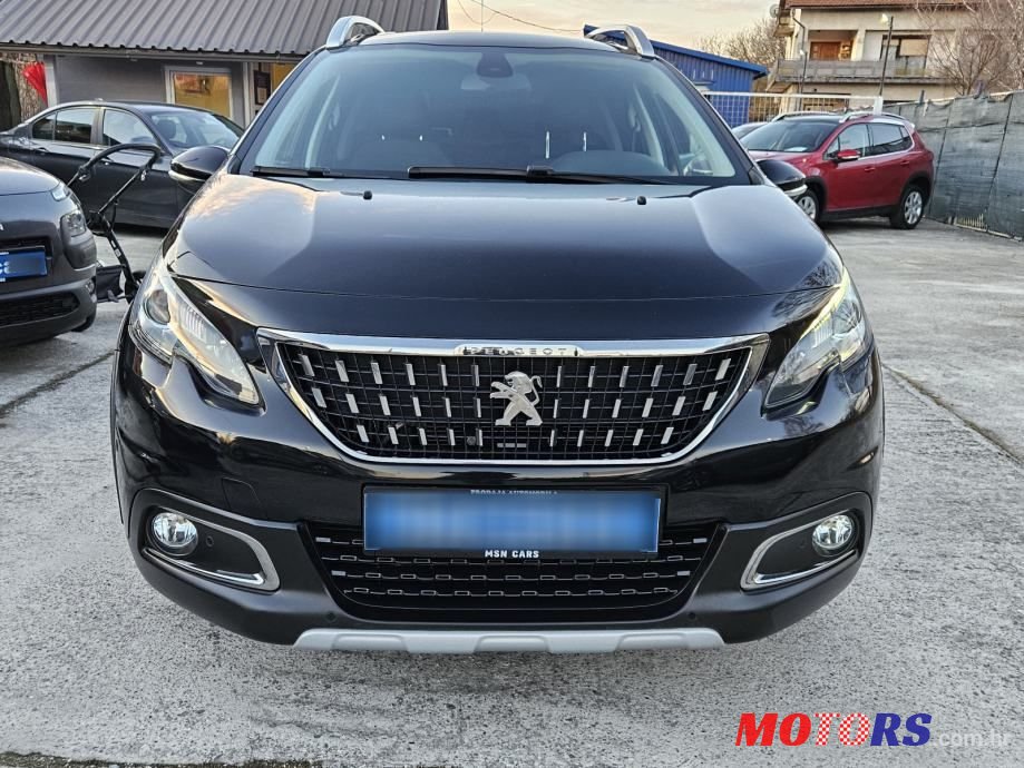 2017' Peugeot 2008 1,2 photo #2