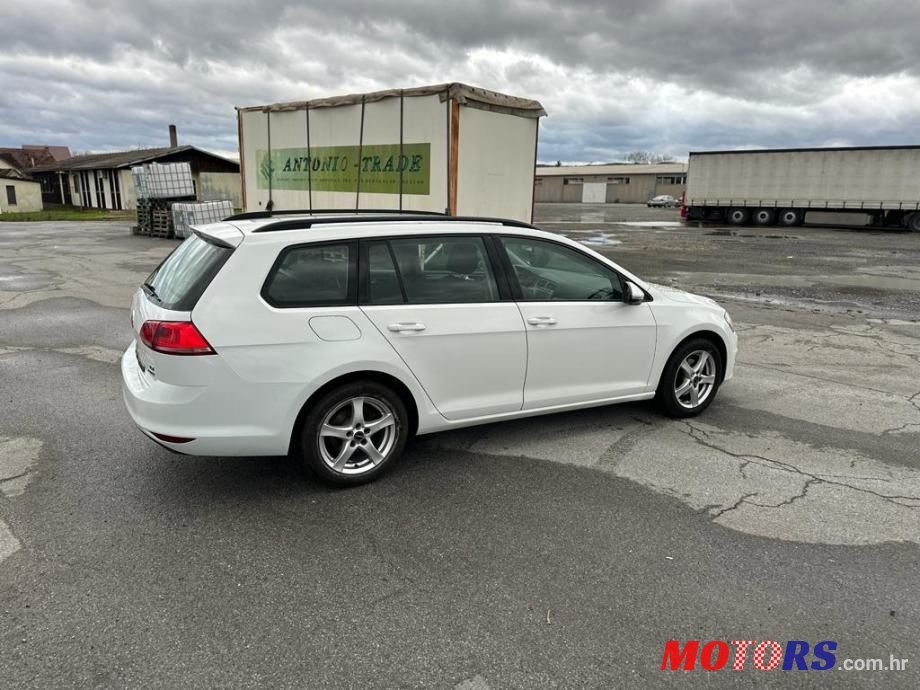 2014' Volkswagen Golf 7 Variant photo #4