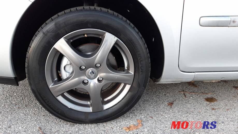 2010' Renault Clio 1,5 Dci photo #4