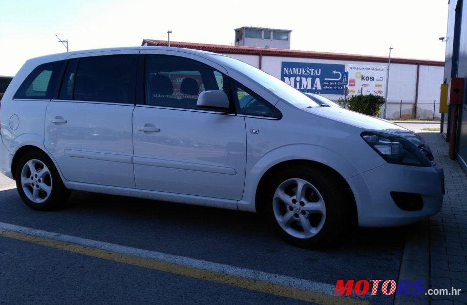 2011' Opel Zafira 1,7 Cdti photo #1