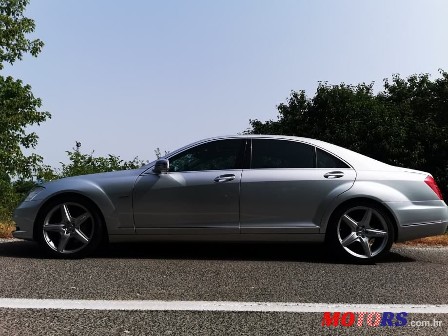 2009' Mercedes-Benz S Klasa 350 Cdi photo #4