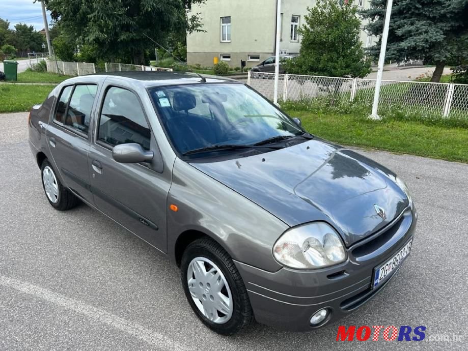 2002' Renault Thalia 1,4 photo #3