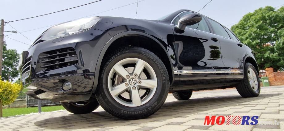 2011' Volkswagen Touareg 3,0 V6 Tdi Bmt photo #1