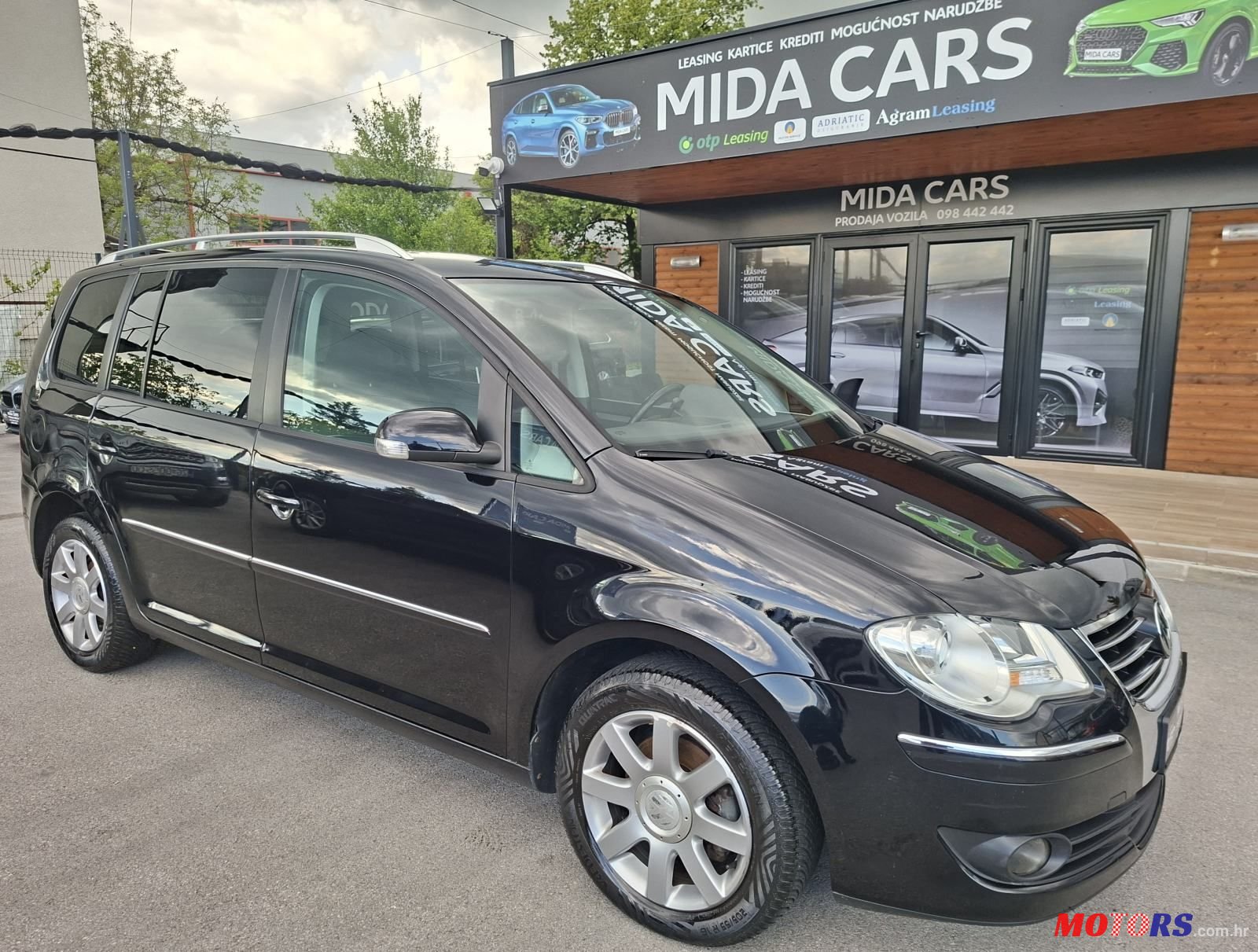 2009' Volkswagen Touran 1,4 Tsi photo #2