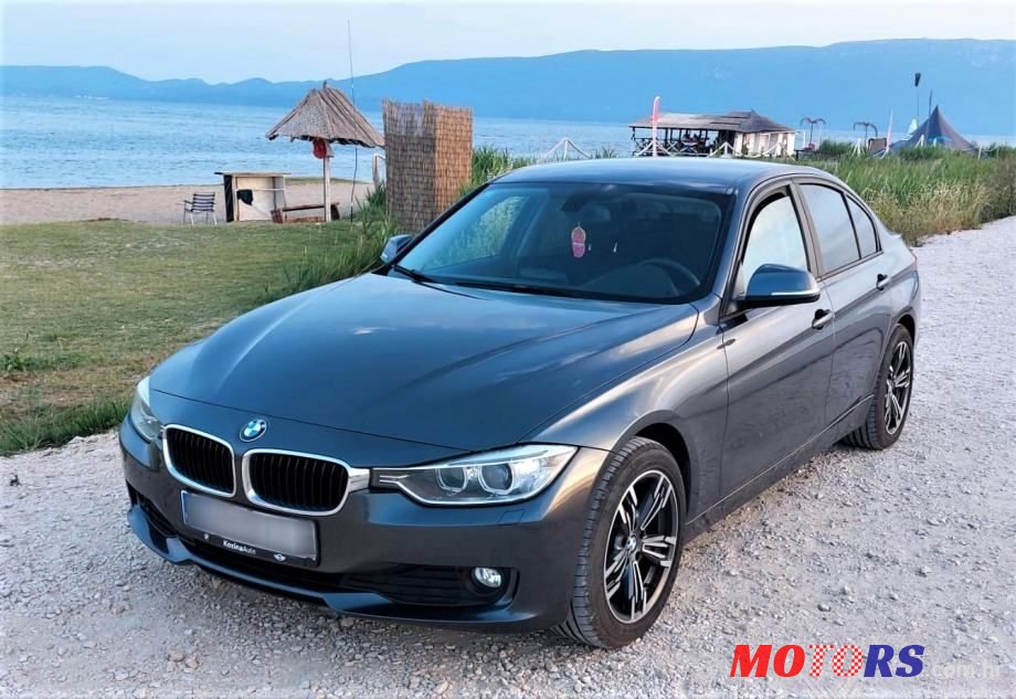 2012' BMW Serija 3 318D photo #6