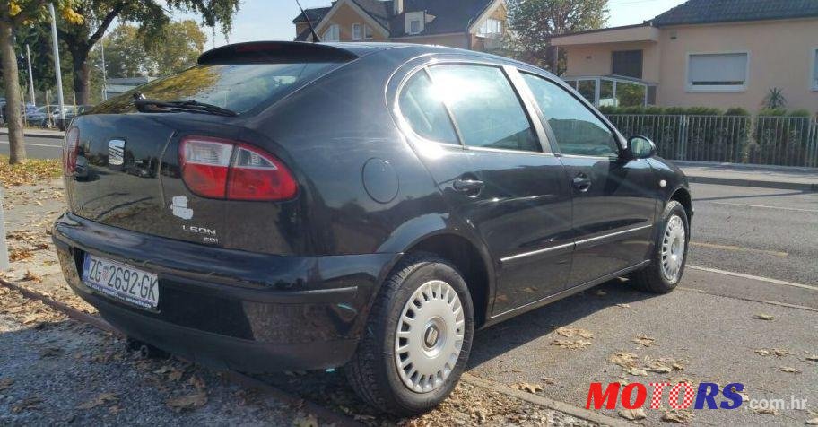 2003' SEAT Leon 1,9 Sdi photo #2