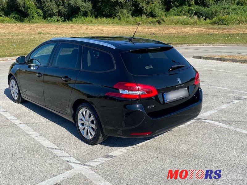 2019' Peugeot 308 Sw photo #6