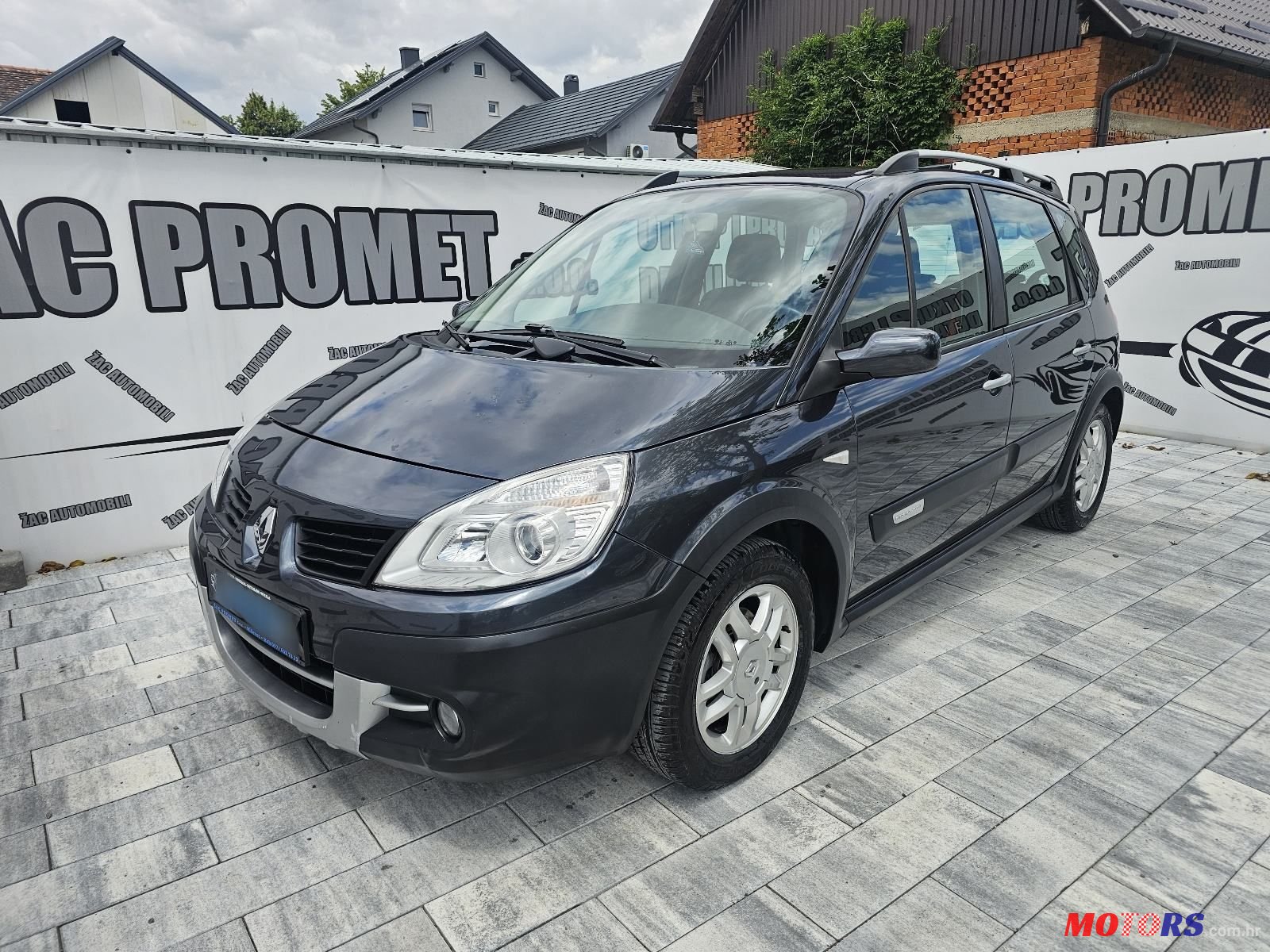 2008' Renault Scenic 1,6 16V photo #1