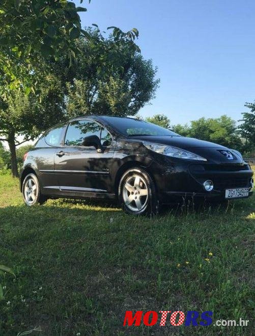 2009' Peugeot 207 1,6 Hdi 90Ks photo #2