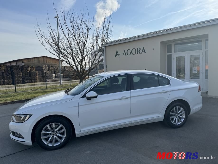 2018' Volkswagen Passat photo #6