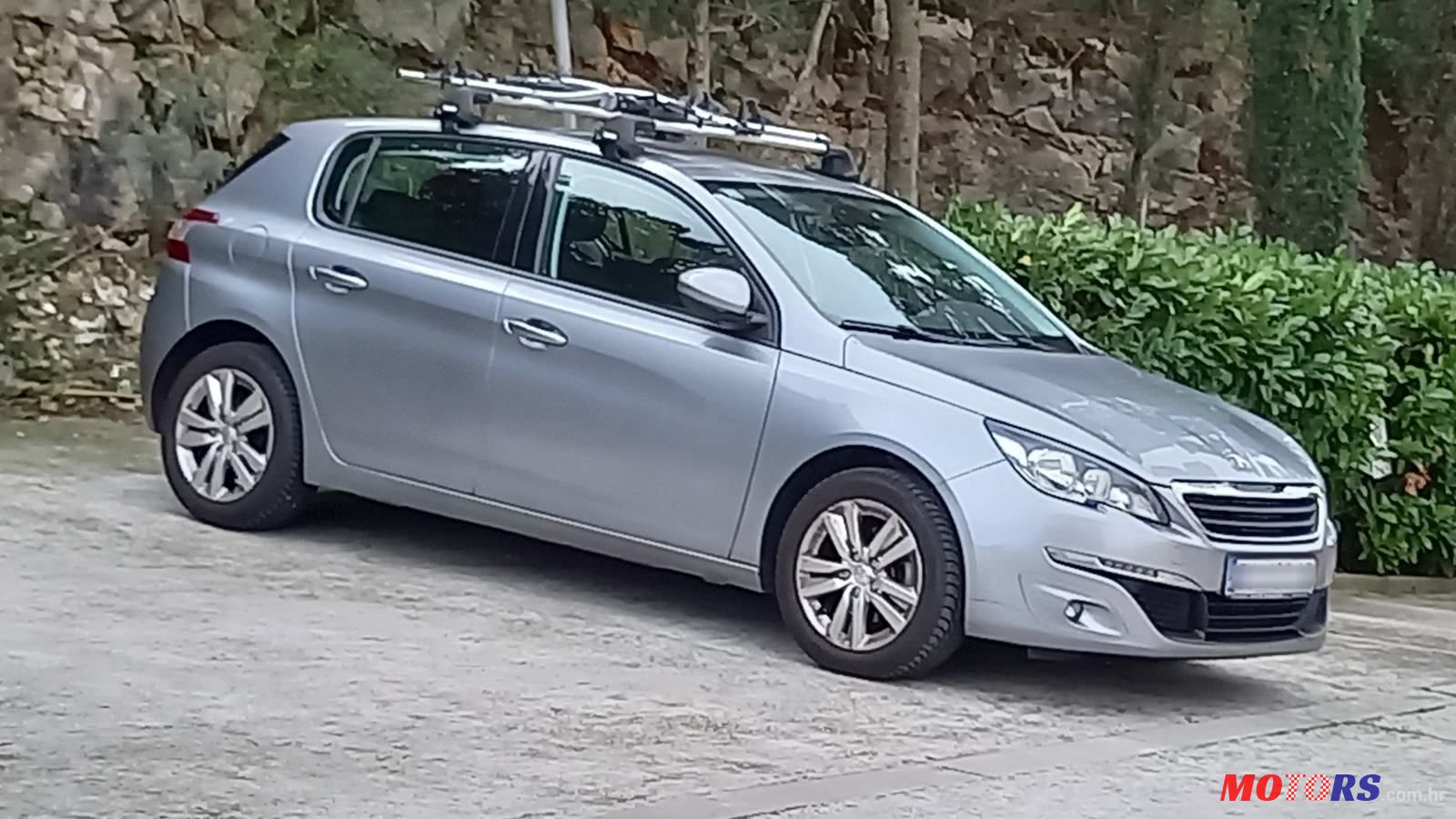 2016' Peugeot 308 1,6 Bluehdi photo #1