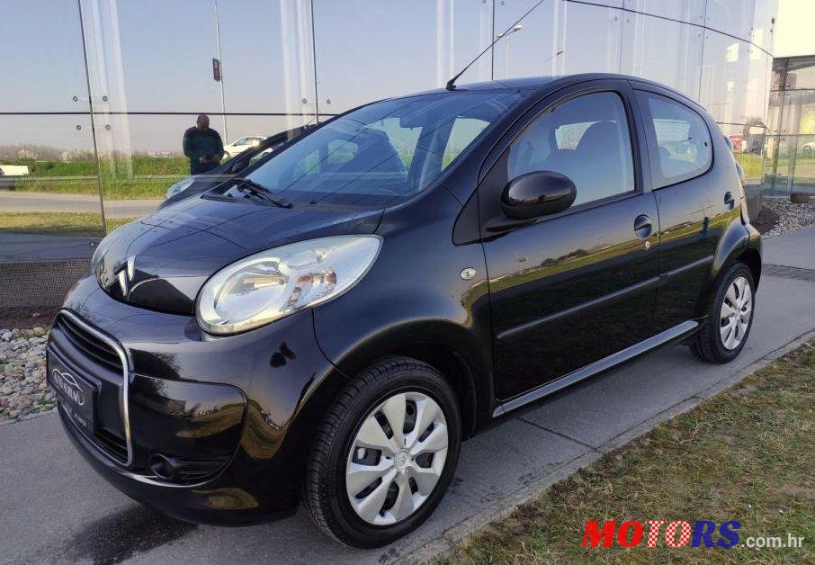 2009' Citroen C1 1,0 photo #1