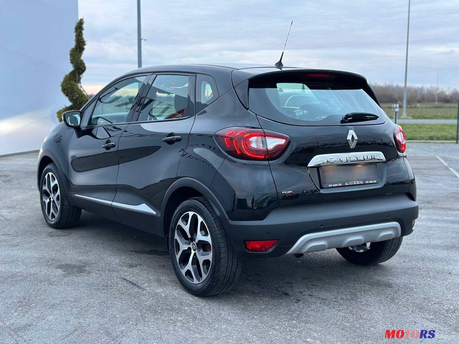 2019' Renault Captur Tce photo #3