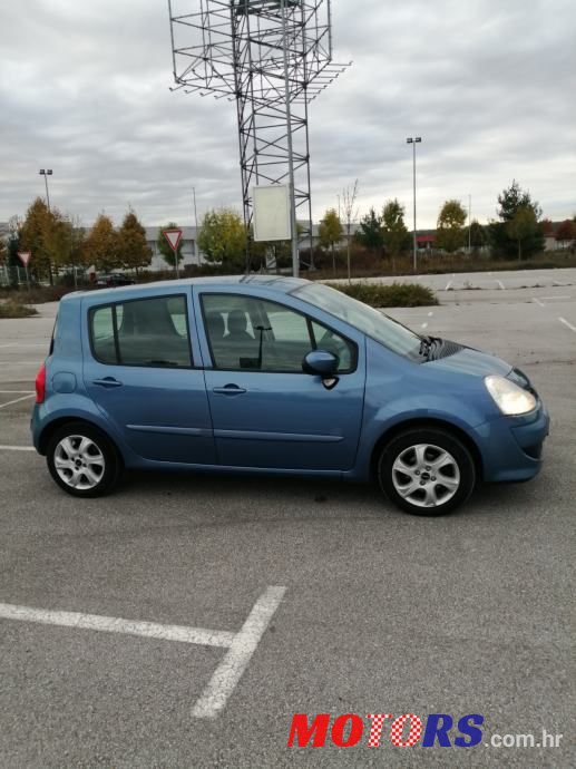 2011' Renault Modus 1,2 16V photo #1