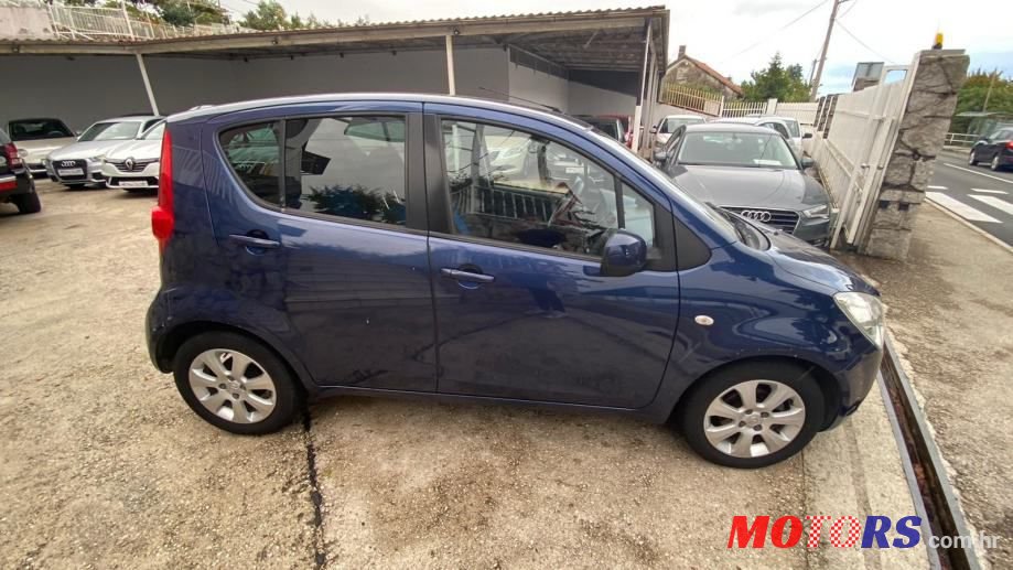 2009' Opel Agila 1,2 photo #4