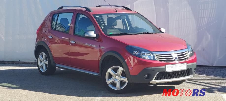 2010' Dacia Sandero 1,6 photo #2