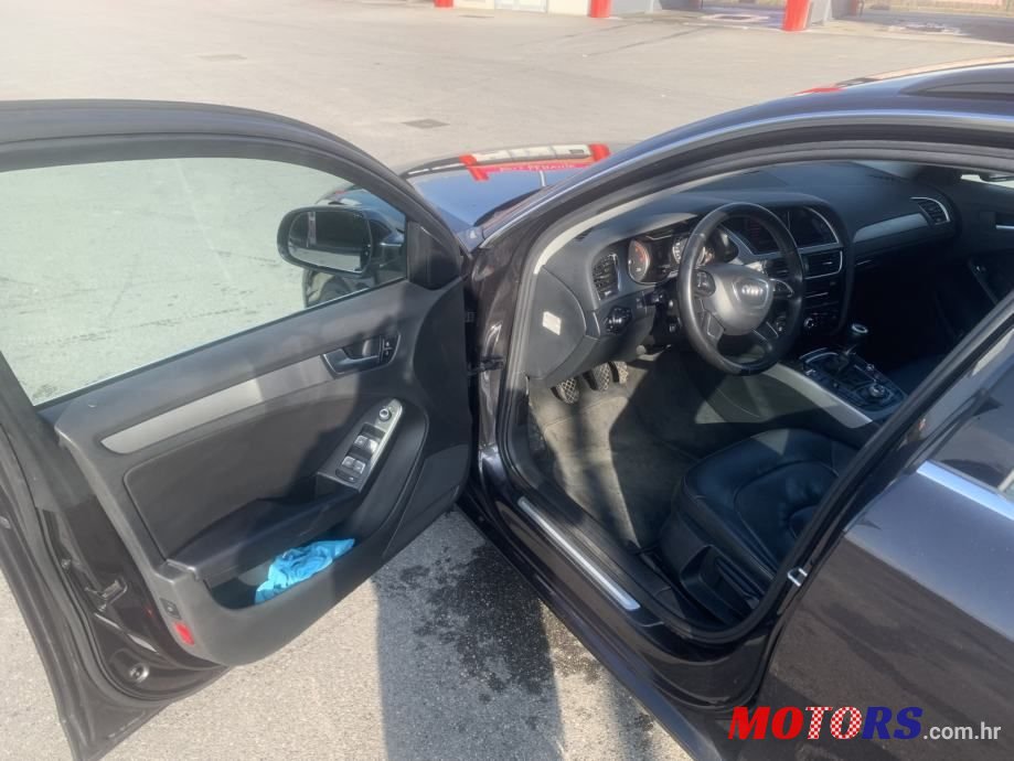 2012' Audi A4 Avant photo #4