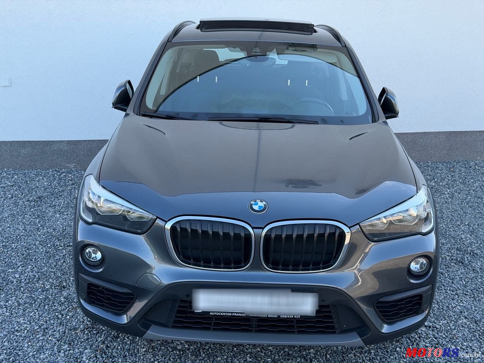 2017' BMW X1 16D photo #4