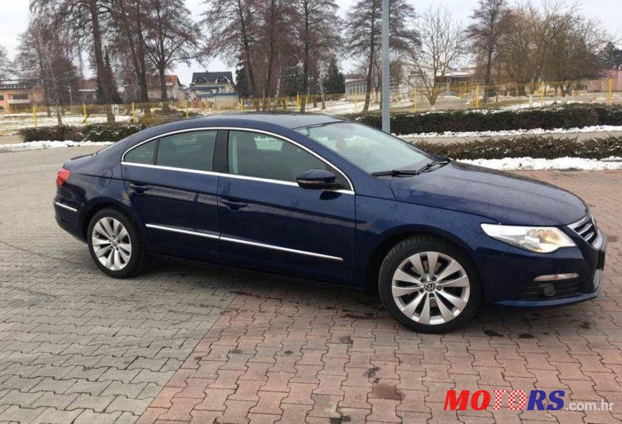 2009' Volkswagen Passat CC 2,0 Tdi Sportline photo #1